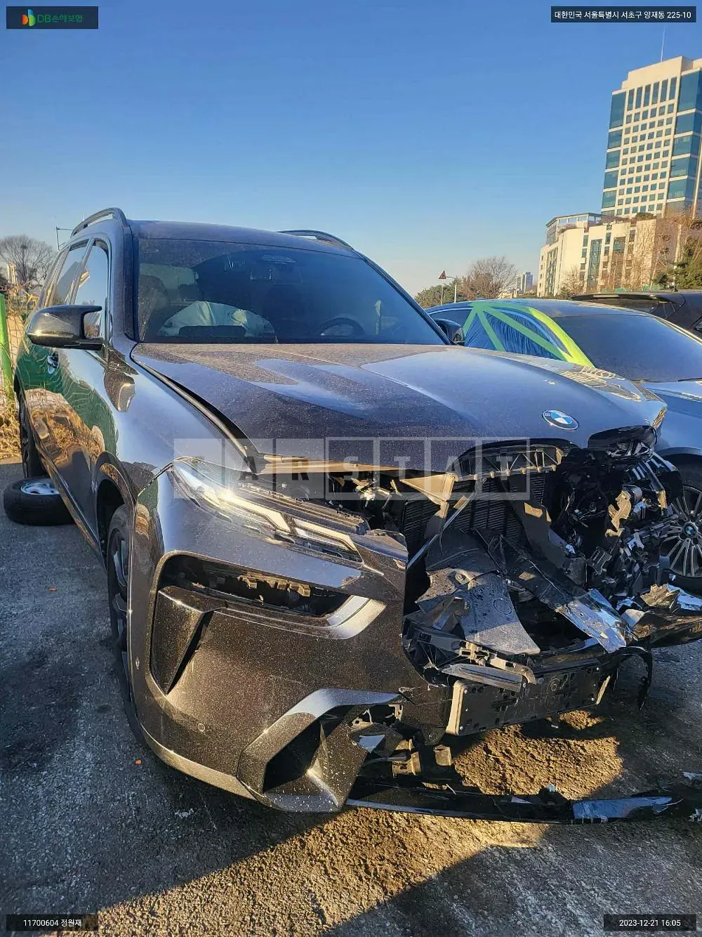 Photo 2 of 17: 2023 BMW X7 M60i, VIN WBA31EM04R9S18000 — Korean insurance auction