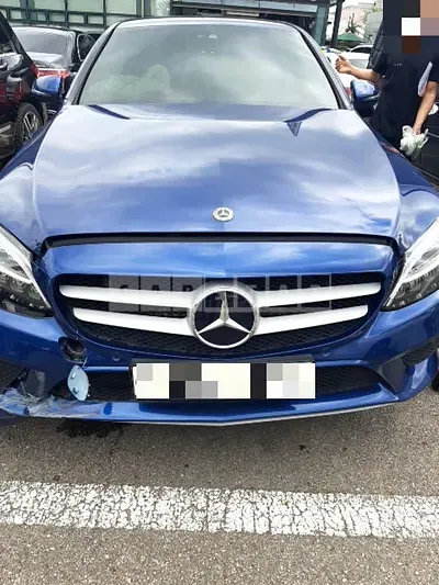 Photo 1 of 27: 2019 Mercedes-Benz C 200, VIN WDDWF8AB8KR491803 — Korean insurance auction