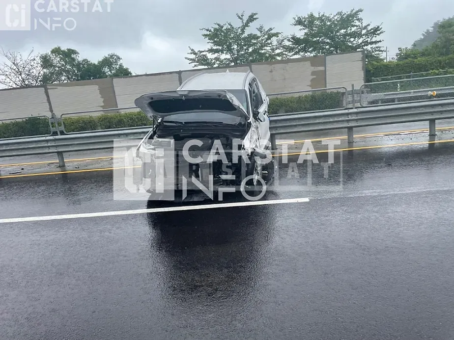 Photo 2 of 9: 2018 Hyundai Santa Fe TM 2.2, VIN KMHS281CBKU006561 — Korean insurance auction