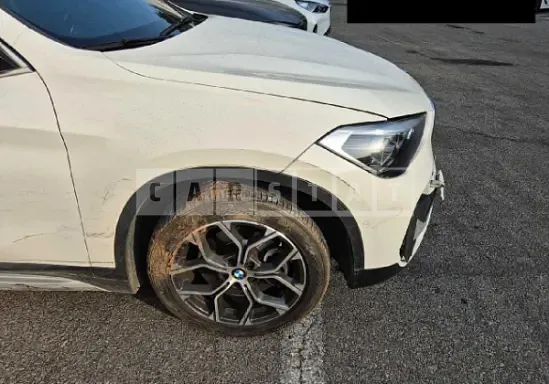 Photo 2 of 13: 2021 BMW X1 xDrive 20i — Korean insurance auction