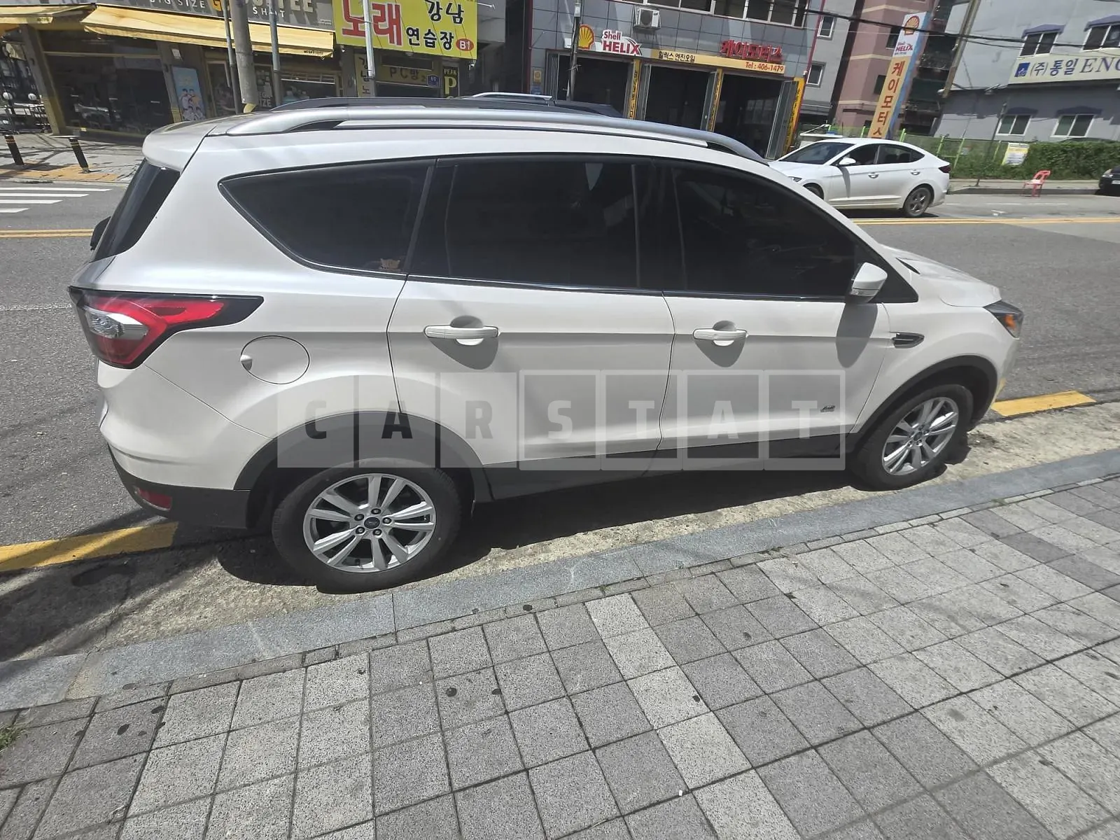 Photo 3 of 3: 2017 Ford Kuga 2.0 AWD, VIN WF0AXXWPMHHJ77962 — Korean insurance auction