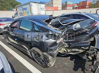 Photo 1 of 8: 2020 Kia K5, VIN KNAG541ABLA045722 — Korean insurance auction