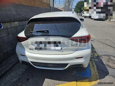 Photo 1 of 22: 2017 Infiniti Q30 — Korean insurance auction