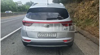 Photo 1 of 13: 2018 Kia Sportage, VIN KNAPM813BJK411864 — Korean insurance auction