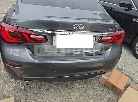 Photo 2 of 8: 2017 Infiniti Q70 3.7 — Korean insurance auction
