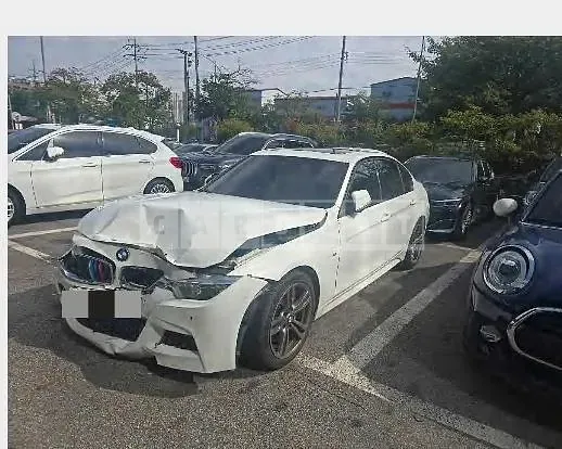 Photo 2 of 7: 2017 BMW 320d — Korean insurance auction