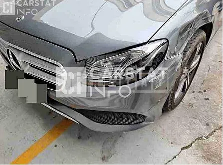 Photo 2 of 20: 2018 Mercedes-Benz E220 d — Korean insurance auction