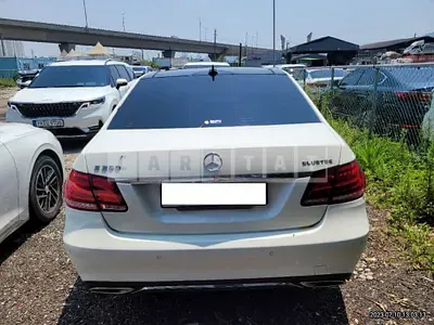 Photo 1 of 35: 2016 Mercedes-Benz E250 BlueTec 4Matic, VIN WDDHF9HBXGB272524 — Korean insurance auction