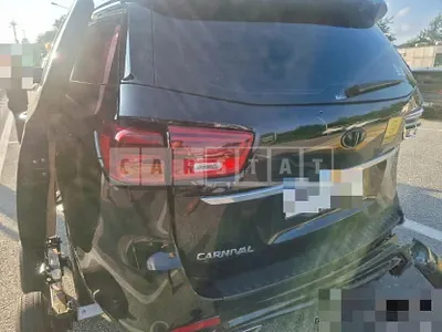 Photo 1 of 15: 2018 Kia Carnivals — Korean insurance auction
