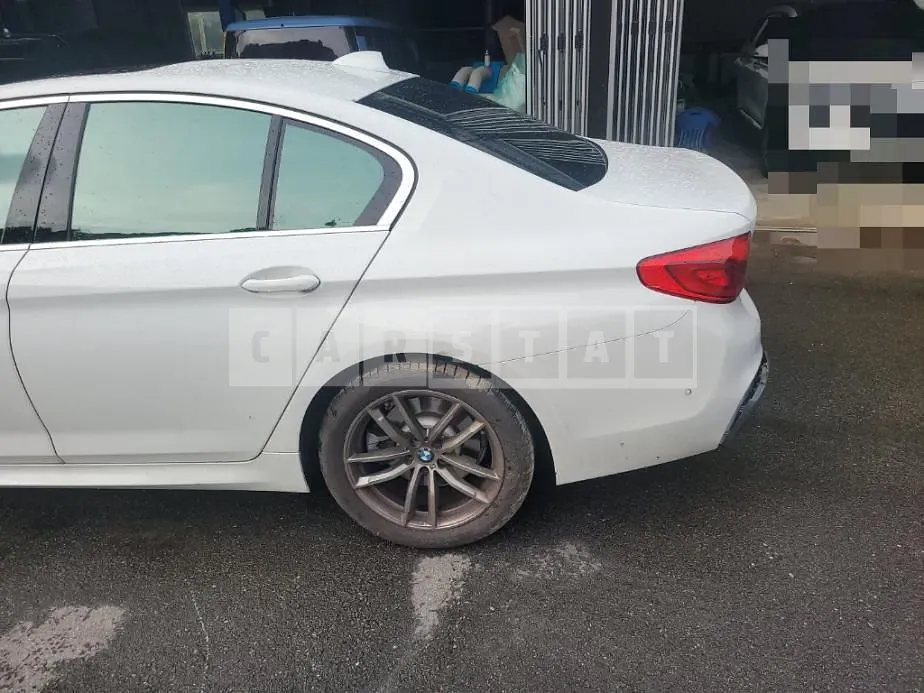 Photo 2 of 35: 2020 BMW 520i M Sport Package — Korean insurance auction