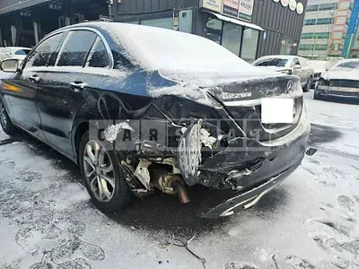Photo 1 of 26: 2016 Mercedes-Benz C 220d, VIN WDDWF0EB5GF227071 — Korean insurance auction