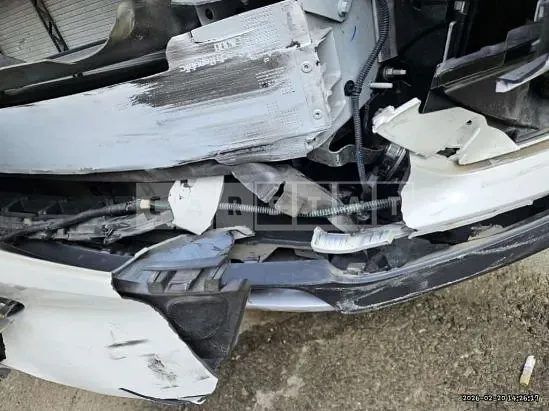 Photo 2 of 26: 2022 Volvo XC40 B4 AWD, VIN YV1XZK92CN2745232 — Korean insurance auction