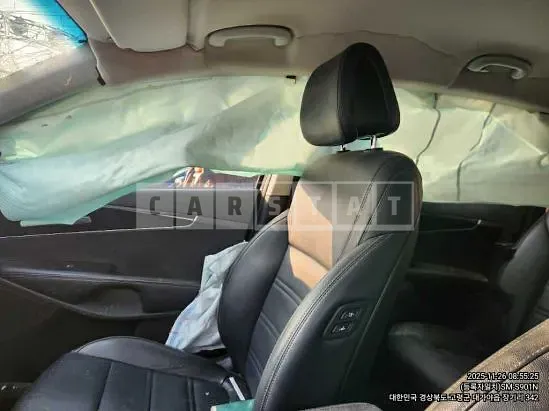 Photo 2 of 13: 2016 Kia Sorento, VIN KNAPH81ABGA236921 — Korean insurance auction