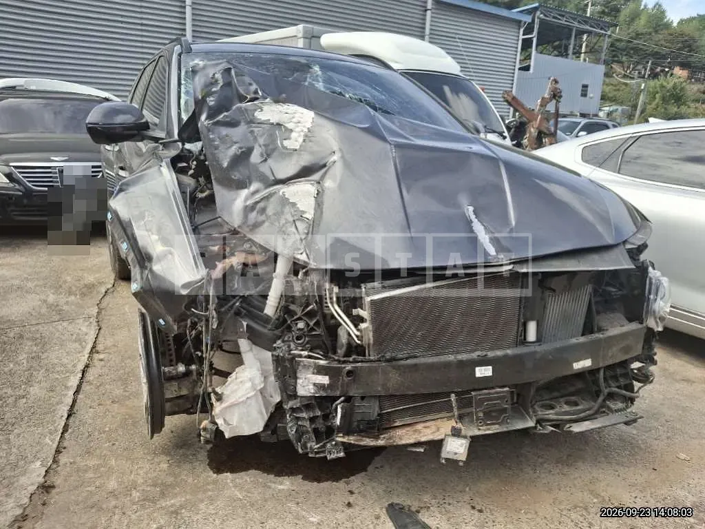 Photo 2 of 9: 2022 Hyundai Tucson NX4 Gasoline — Korean insurance auction