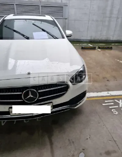 Photo 1 of 15: 2022 Mercedes-Benz E 350 4Matic, VIN W1KZF8GBXNB039742 — Korean insurance auction