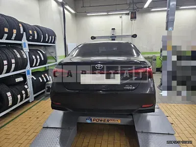 Photo 1 of 47: 2019 Toyota Avalon Hybrid — Korean insurance auction