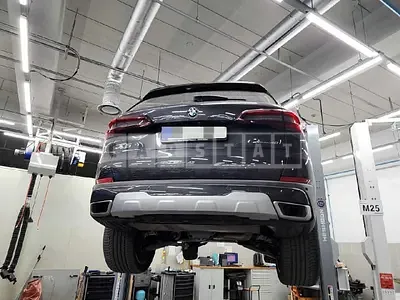 Photo 1 of 23: 2021 BMW X5 xDrive40i, VIN WBACR6109N9J45977 — Korean insurance auction