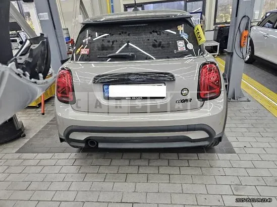 Photo 2 of 50: 2022 MINI Cooper — Korean insurance auction