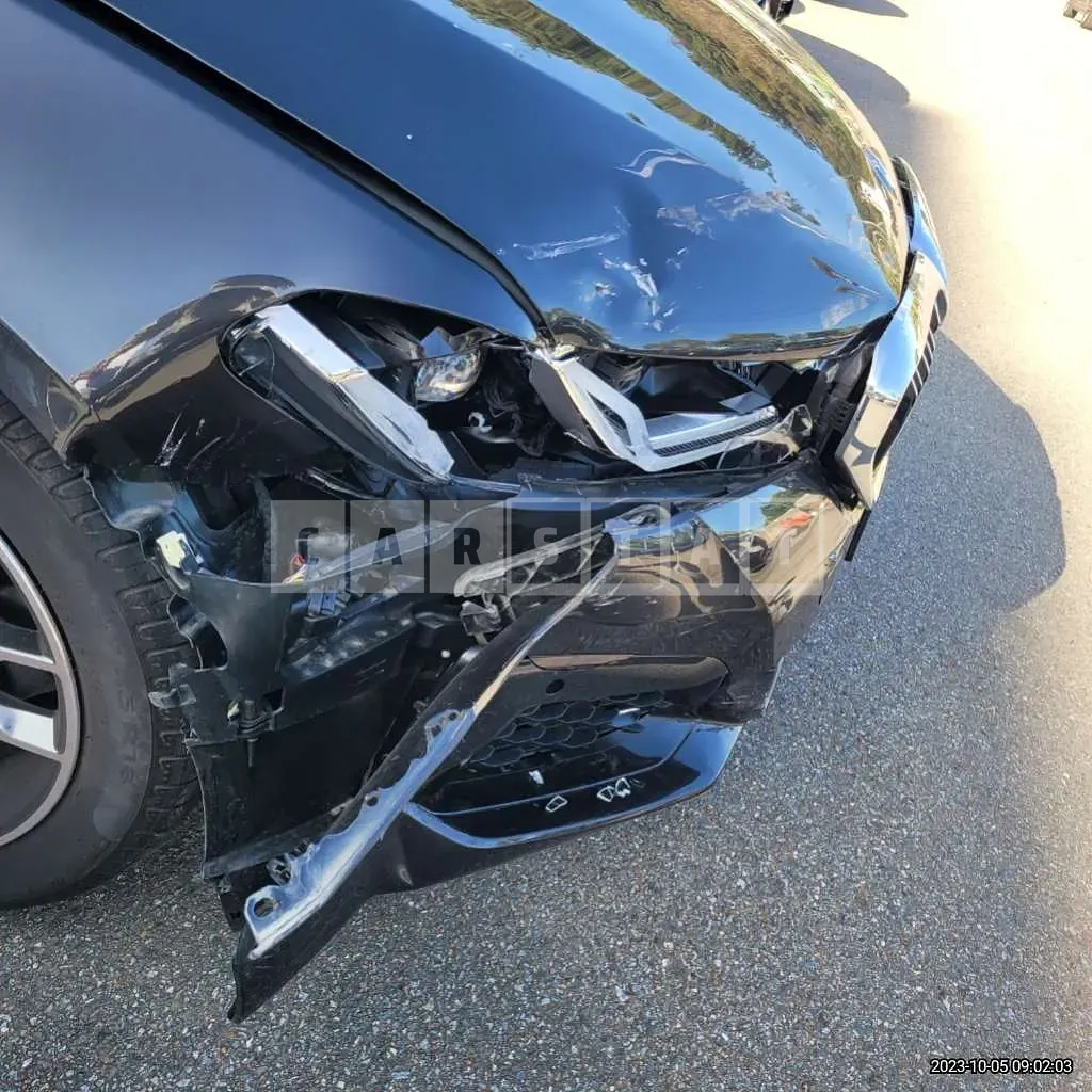 Photo 2 of 21: 2023 BMW 520i, VIN WBA11BH05PCM95593 — Korean insurance auction