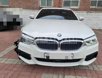 Photo 1 of 48: 2019 BMW 530i xDrive M Sport Packag, VIN WBAJD9100KWW47801 — Korean insurance auction