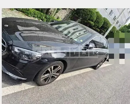 Photo 2 of 20: 2022 Mercedes-Benz E350 4Matic, VIN W1KZF8GB6NB062029 — Korean insurance auction