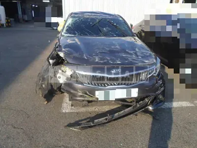 Photo 1 of 11: 2019 Kia K5 — Korean insurance auction