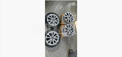 Photo 1 of 3: 2018 Mercedes-Benz (parts) E220 d 4Matic Wheels — Korean insurance auction