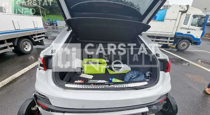 Photo 2 of 14: 2020 Audi Q3 Sportback 35 TDI — Korean insurance auction