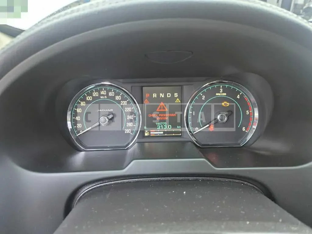 Photo 2 of 8: 2015 Jaguar XF 2.2 d — Korean insurance auction