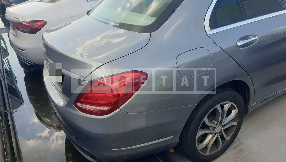 Photo 2 of 26: 2015 Mercedes-Benz C220 BlueTec — Korean insurance auction