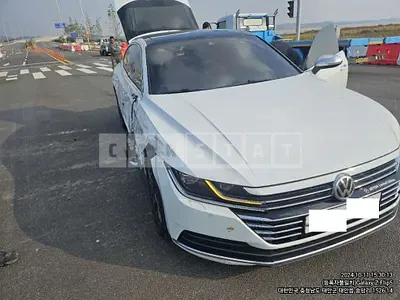 Photo 1 of 6: 2018 Volkswagen Arteon 2.0TDI — Korean insurance auction