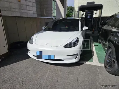 Photo 1 of 25: 2022 Tesla Model 3 Long Range — Korean insurance auction
