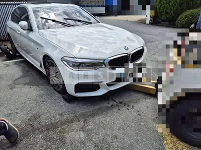 Photo 1 of 13: 2020 BMW 530i M Sport Package — Korean insurance auction