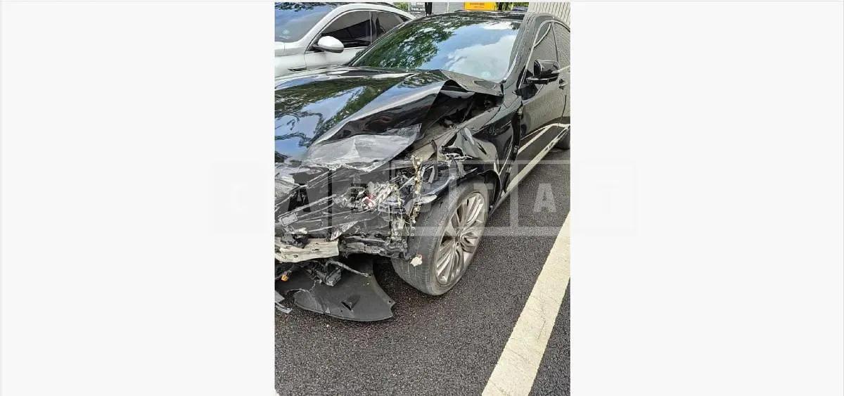 Photo 2 of 36: 2017 Genesis G80 3.3 — Korean insurance auction