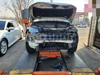 Photo 1 of 10: 2016 Land Rover Discovery Sports 2.0d, VIN SALCA2BN9GH624849 — Korean insurance auction