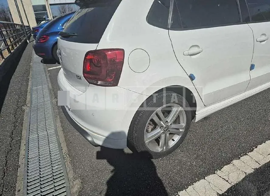 Photo 2 of 10: 2014 Volkswagen Polo 1.6 TDI — Korean insurance auction