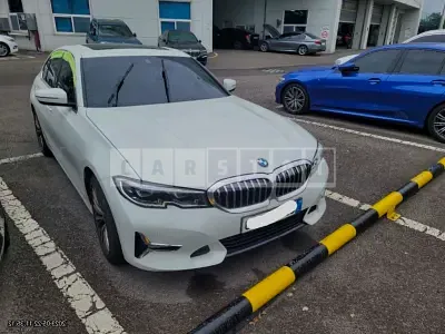 Photo 1 of 9: 2022 BMW 320i, VIN WBA5V7108NFL81709 — Korean insurance auction