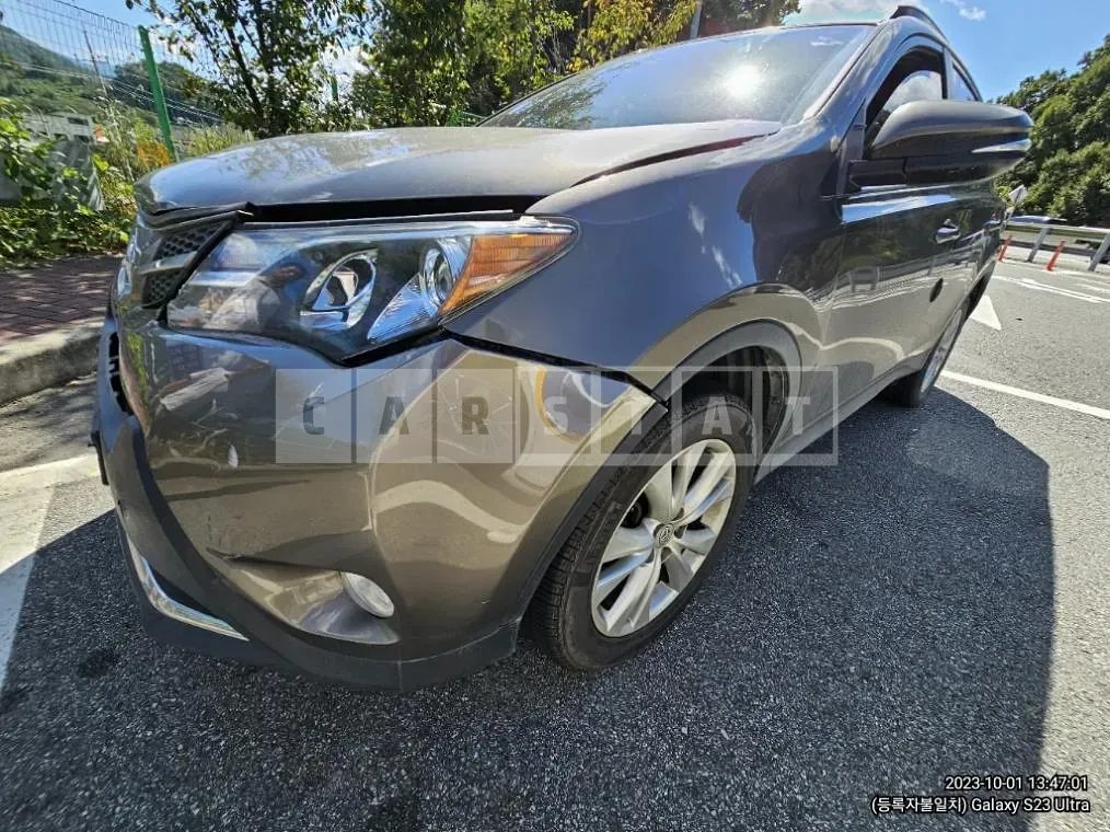 Photo 2 of 8: 2015 Toyota RAV4 4WD — Korean insurance auction