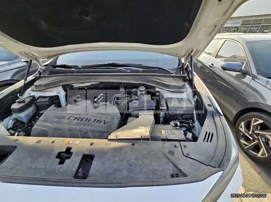 Photo 2 of 15: 2019 Hyundai Santa Fe — Korean insurance auction