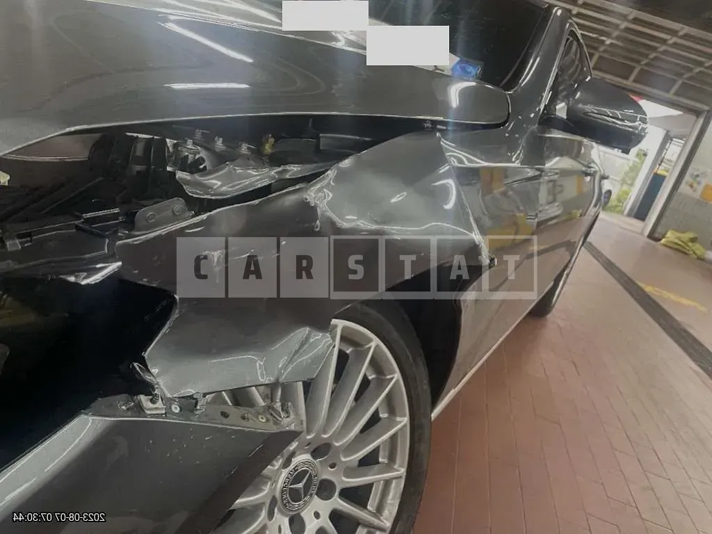 Photo 2 of 9: 2022 Mercedes-Benz E250, VIN W1KZF4FB9NB049091 — Korean insurance auction