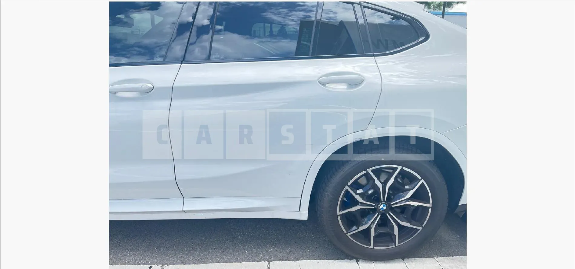Photo 2 of 2: 2023 BMW (parts) X4 xDrive20i Rear Door — Korean insurance auction