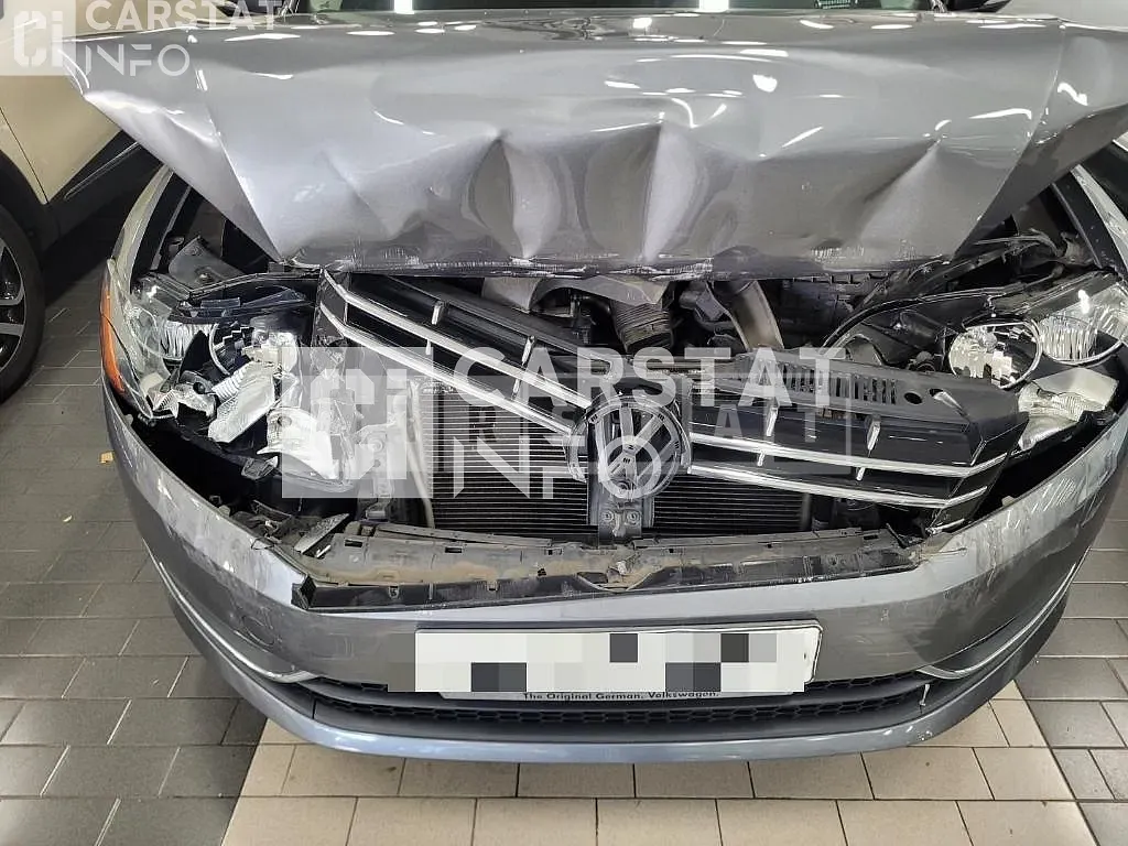 Photo 2 of 33: 2014 Volkswagen Passat 2.0 TDI — Korean insurance auction