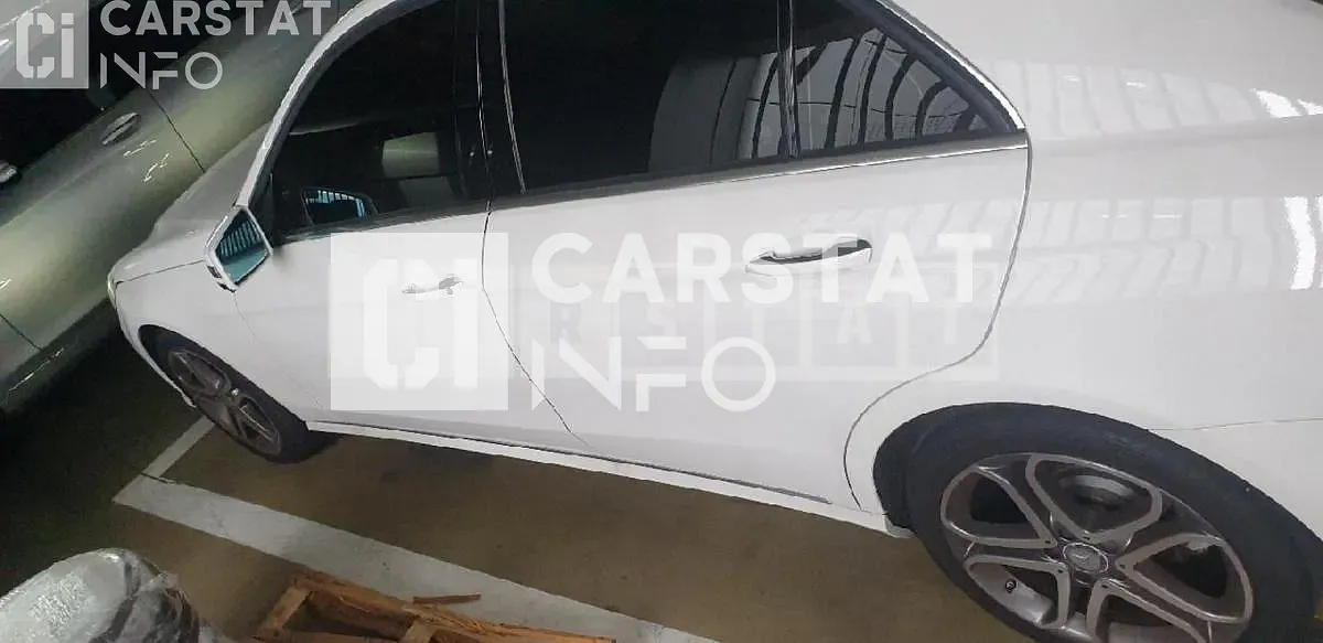 Photo 2 of 19: 2015 Mercedes-Benz 침벤츠 E250 BlueTec 4Matic — Korean insurance auction
