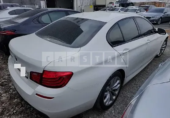 Photo 2 of 5: 2016 BMW 520d, VIN WBA5E5100GG067456 — Korean insurance auction