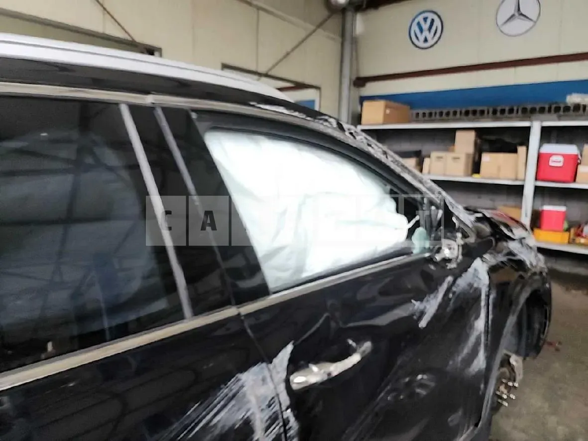 Photo 2 of 40: 2019 Kia Sorento, VIN KNAPH81ABLA601061 — Korean insurance auction