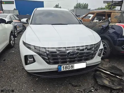 Photo 1 of 17: 2023 Hyundai Tucson Hybrid, VIN KMHJB811BPU122802 — Korean insurance auction