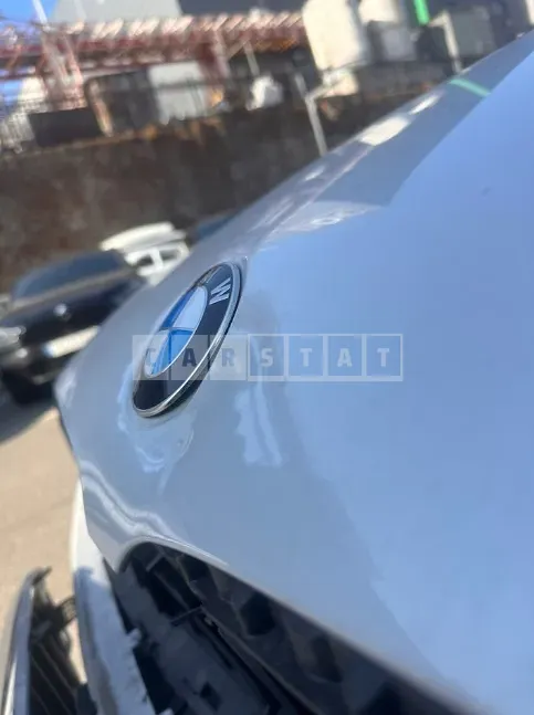 Photo 2 of 23: 2021 BMW 520i — Korean insurance auction