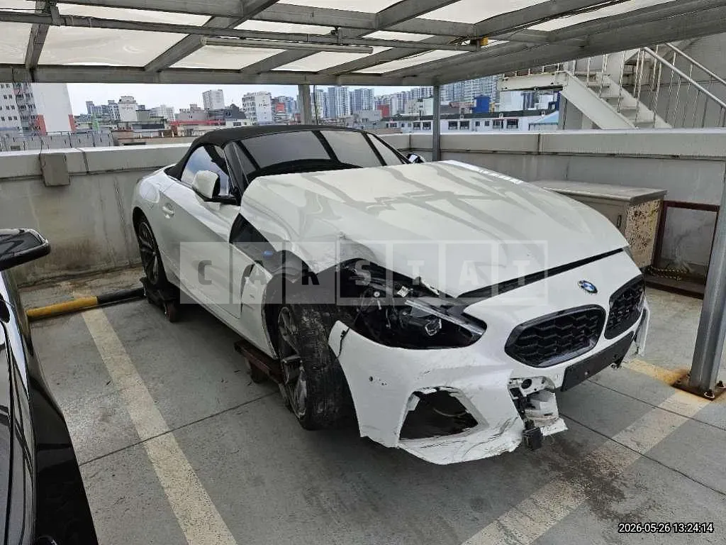 Photo 2 of 29: 2023 BMW Z4 M40i, VIN WBAHF9101PWY23769 — Korean insurance auction