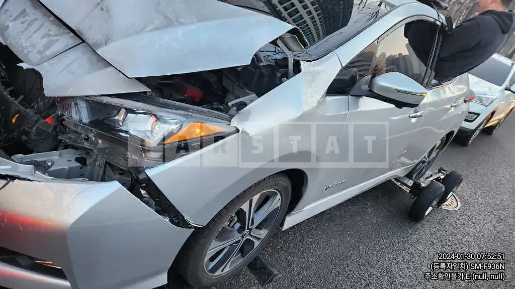 Photo 2 of 5: 2019 Nissan Leaf, VIN 1N4AZ1CP0KC311878 — Korean insurance auction