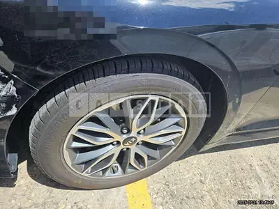 Photo 1 of 6: 2020 Kia (part) K5 Light — Korean insurance auction